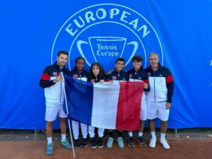 Heremana Courte avec l'équipe de France U16, tennis Nouvelle Calédonie, nc-tennis, Photo Bertrand Courte